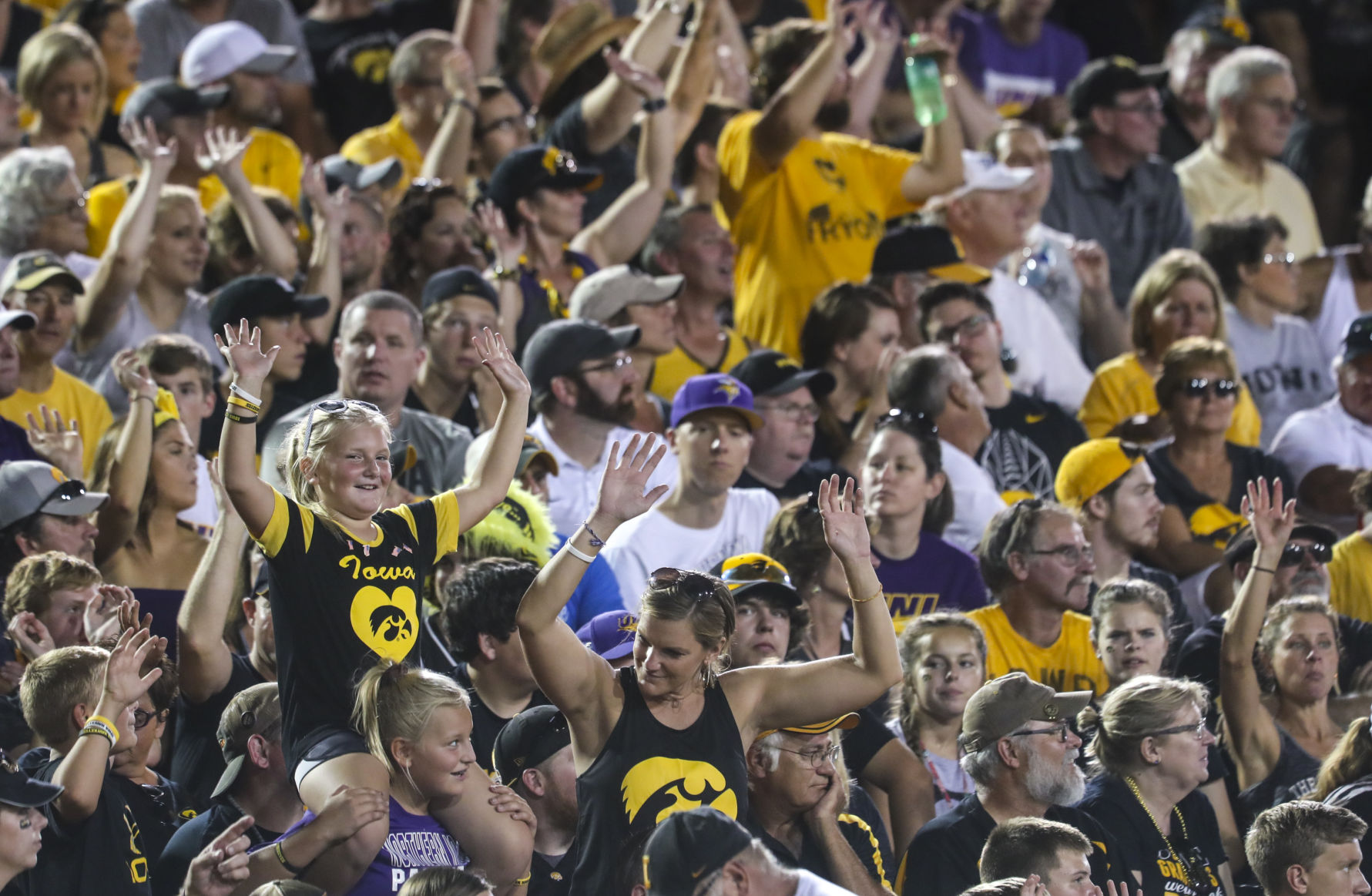 091518-Iowa-UNI-087